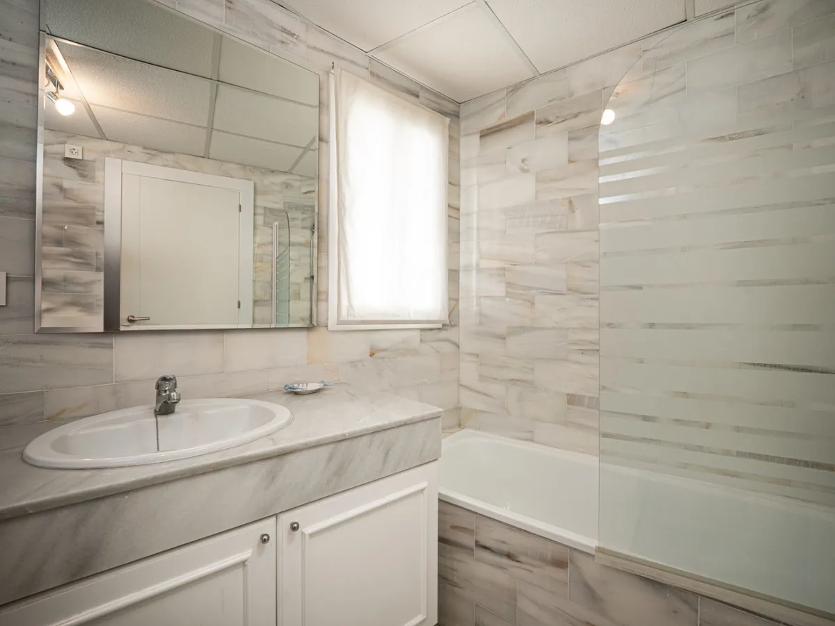 85bef19a-b4f8-49cf-a3a2-15d339513a8a