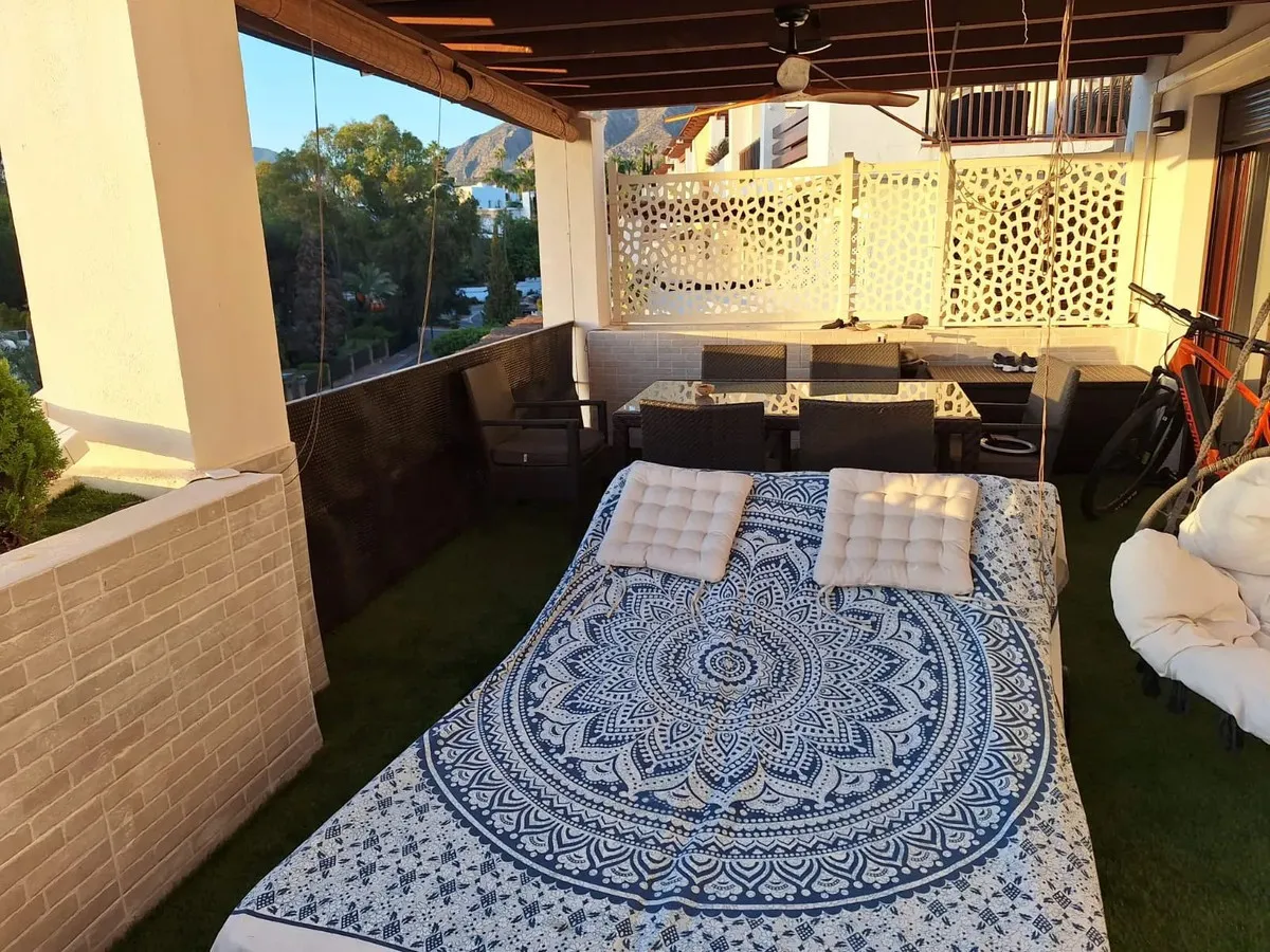 5c17b16e-1325-494c-a6d6-9bf6a2e3e271