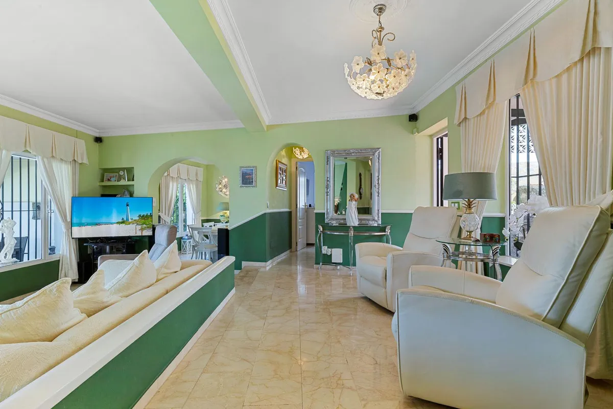 c84a9e7f-6e7a-4f2b-ae7f-58e1f7afbd56