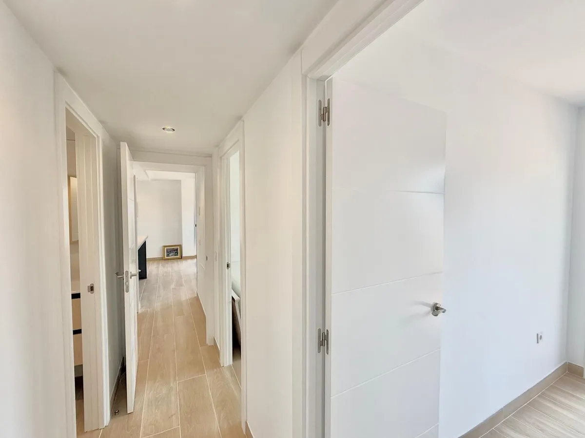 350a009b-44da-4b2d-a83a-f44dec2d4cfd