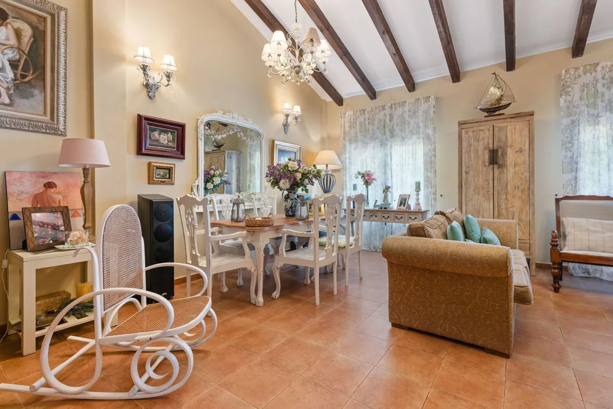 f8f88aff-1f66-4e03-8ddf-8cb4784cbc4d