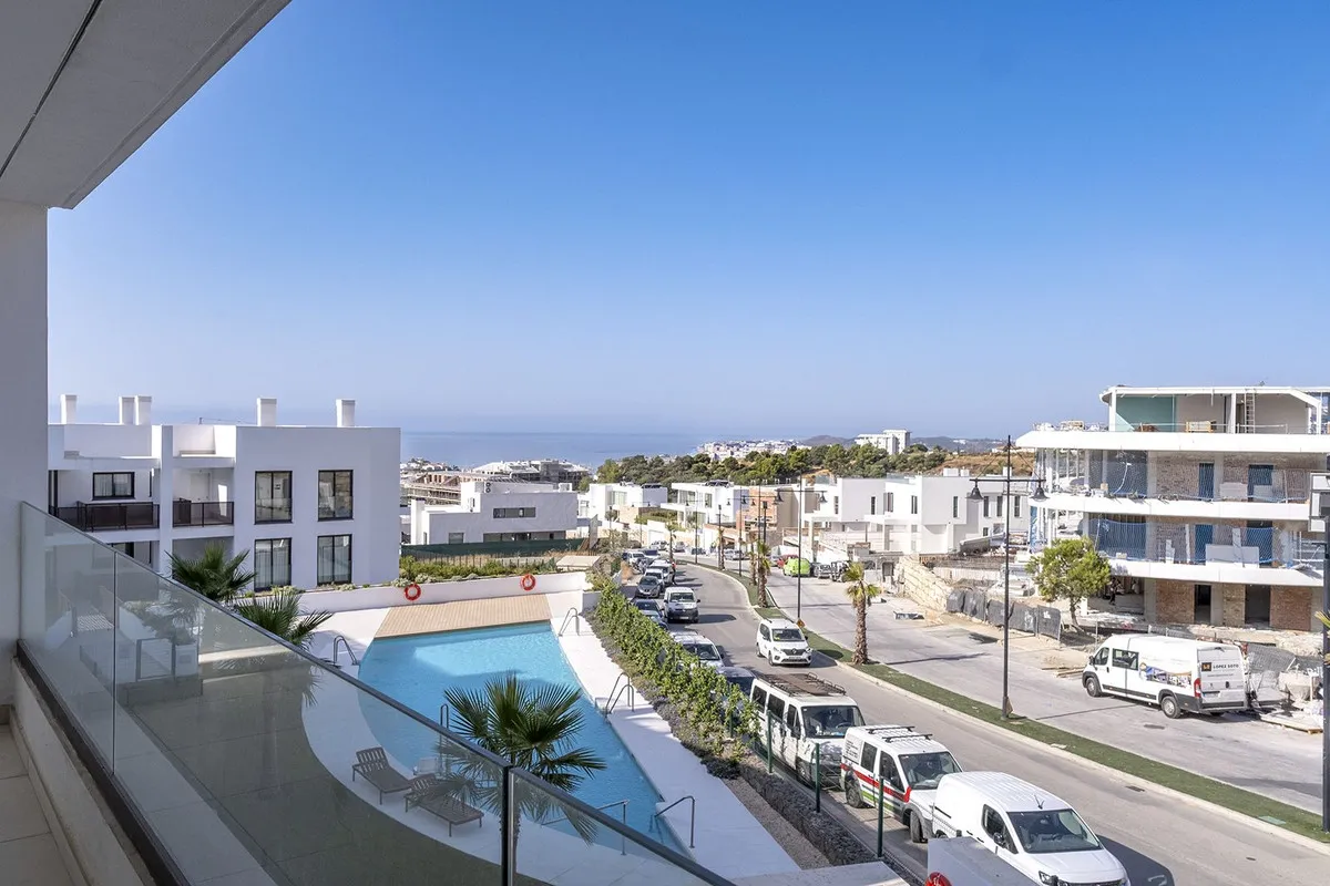 0a4ea8c6-fbf6-45cb-a1eb-c04d046a4cfa