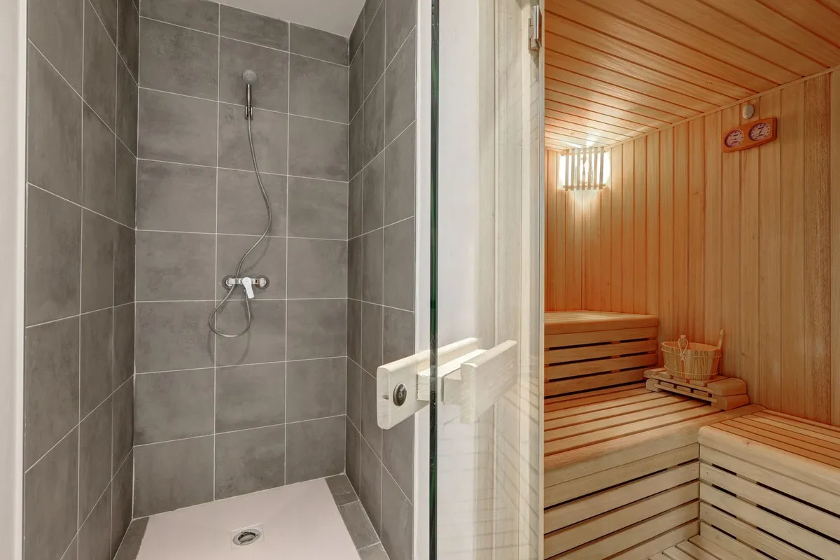 e35c17e7-5917-455f-bc44-782b979e1296