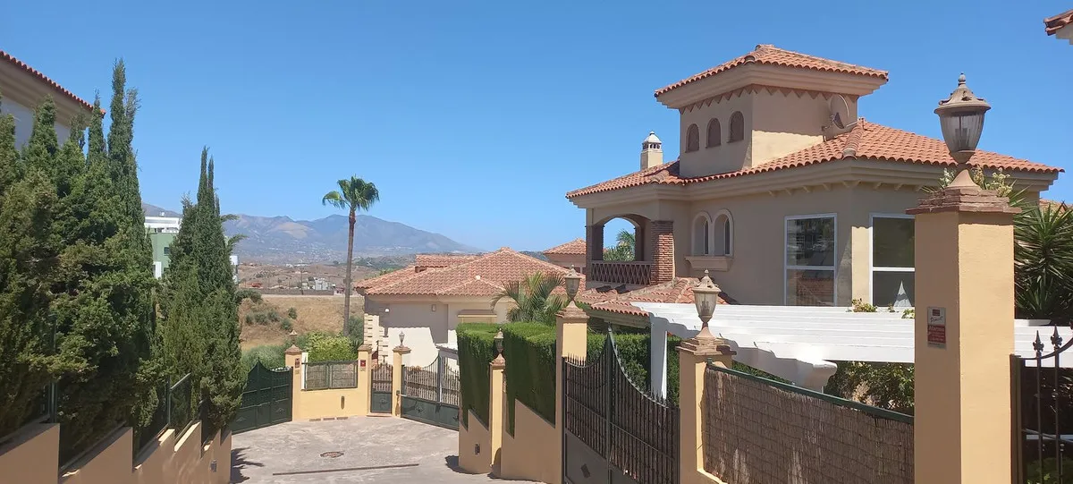 571a22c8-3b2b-4766-8cf5-5e37201b2c1d