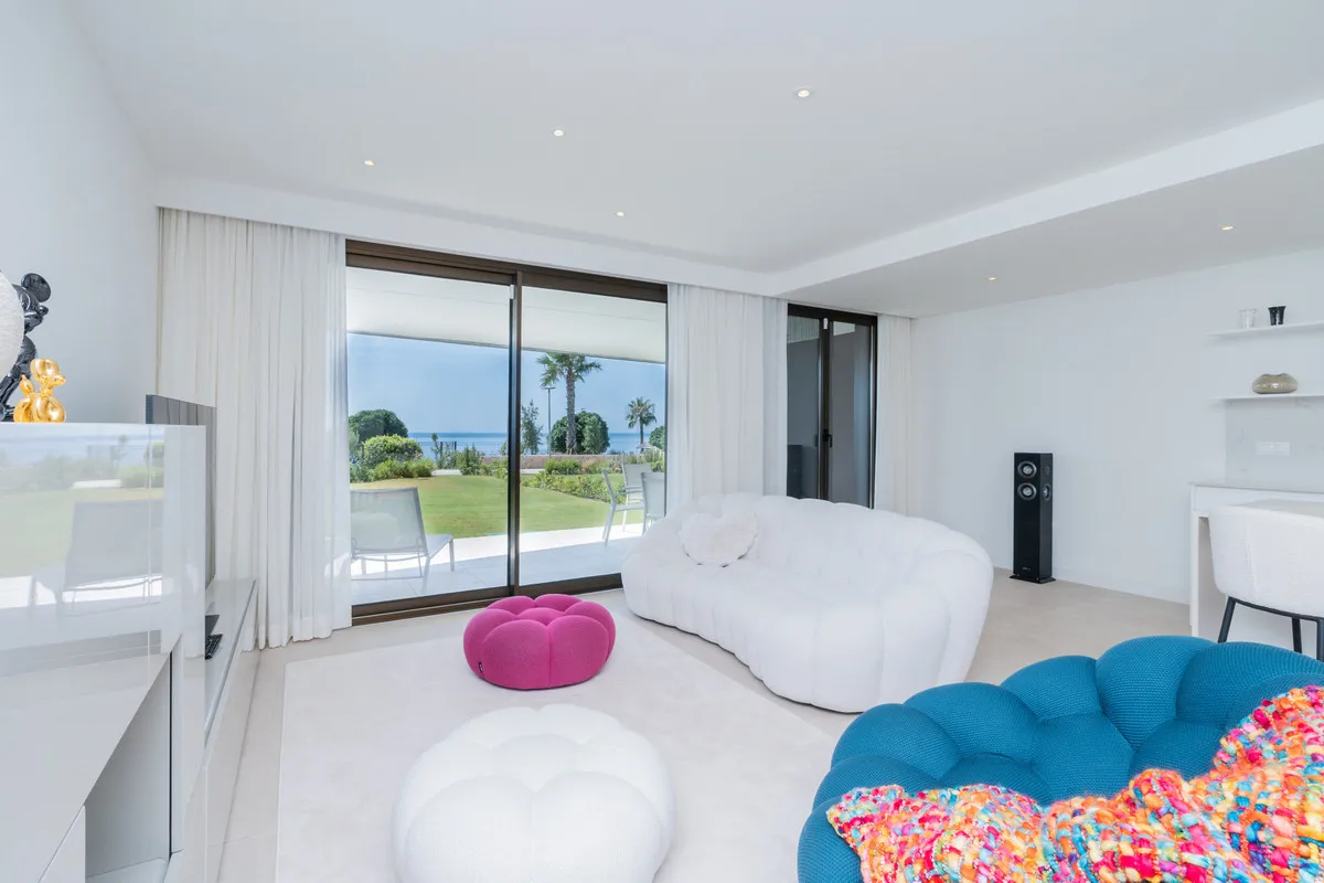 366dbf03-8518-4c2c-98f2-50c07e9aa2f5