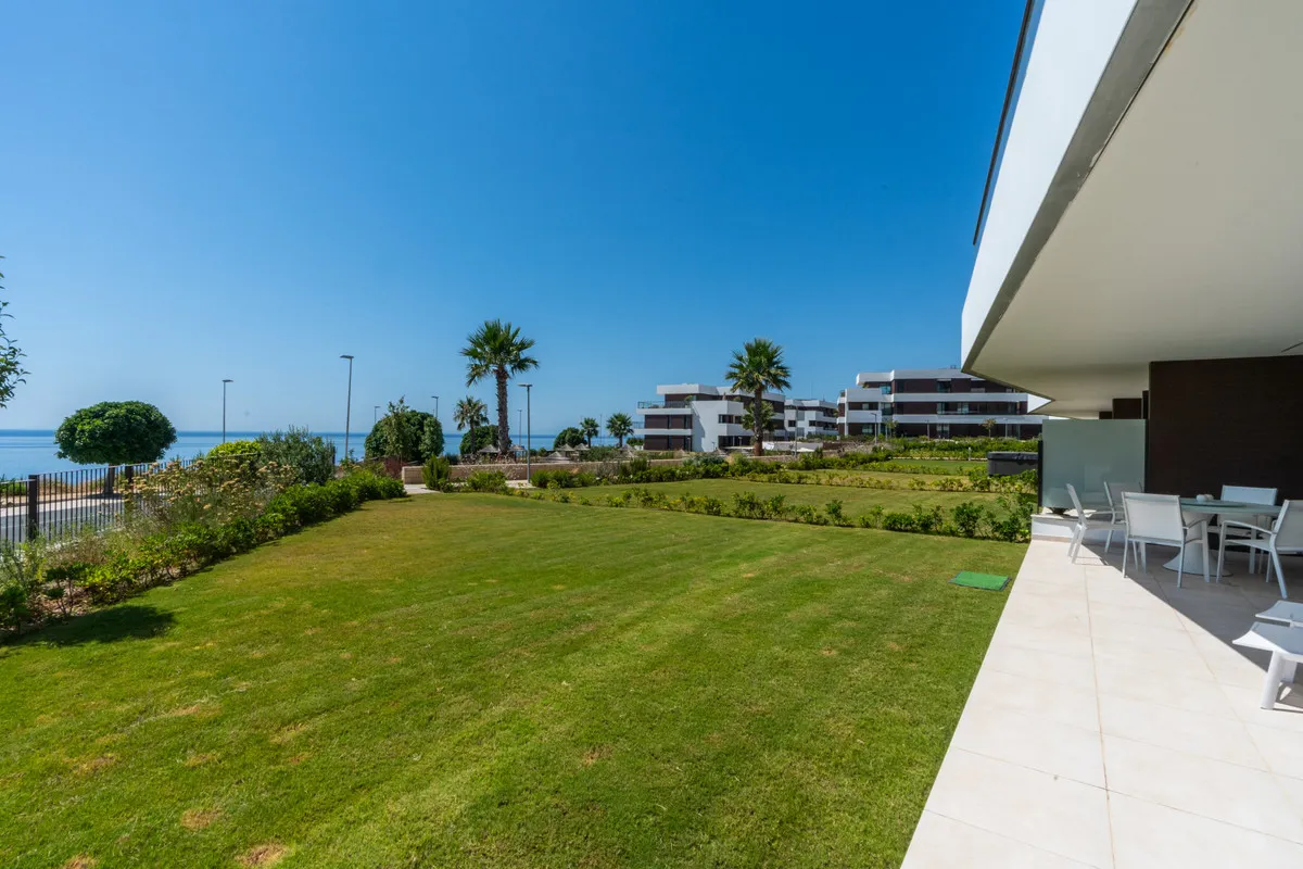 55df56a1-96bf-4a05-8445-9530ca338b66