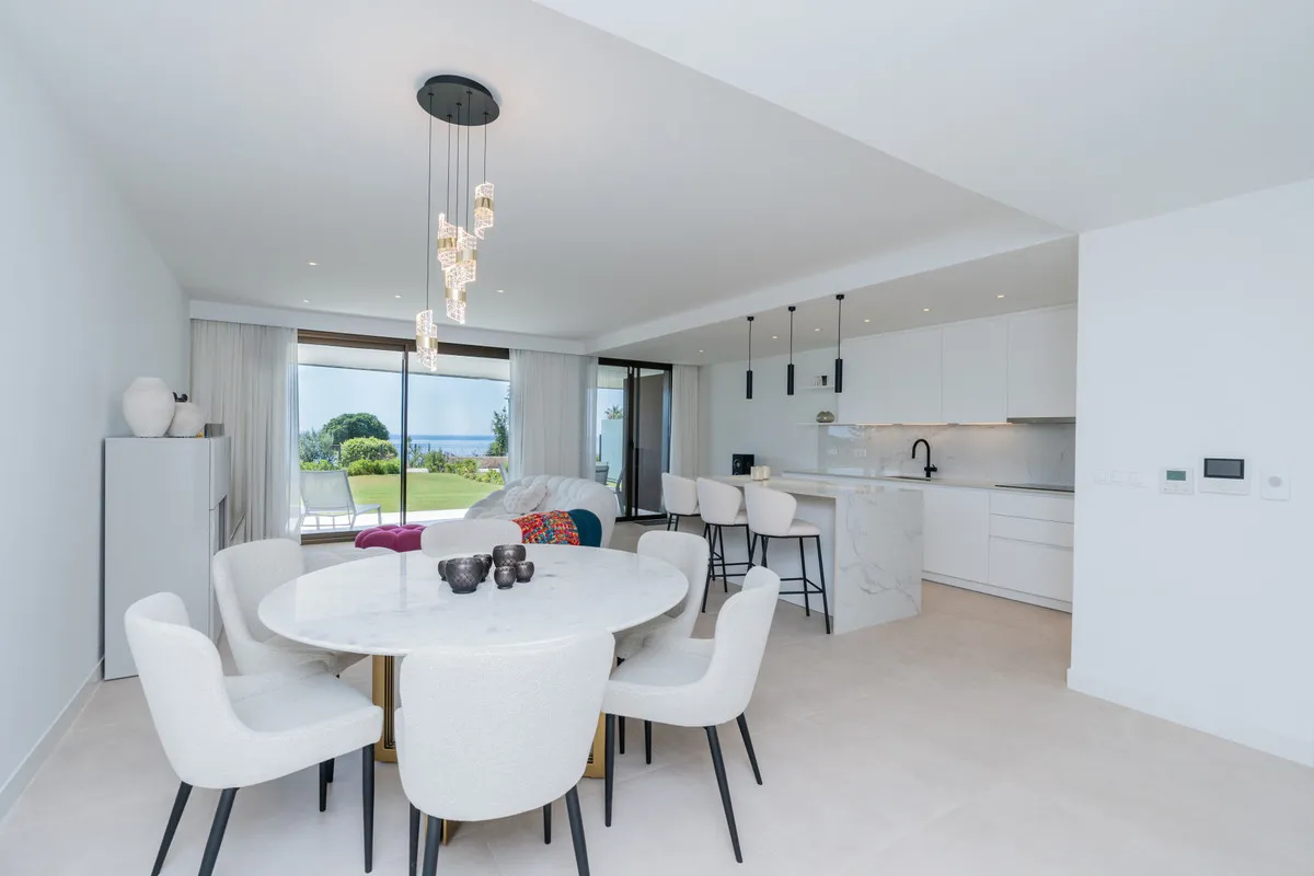 ef30738d-b14f-427f-b5c4-ff07af816ccc