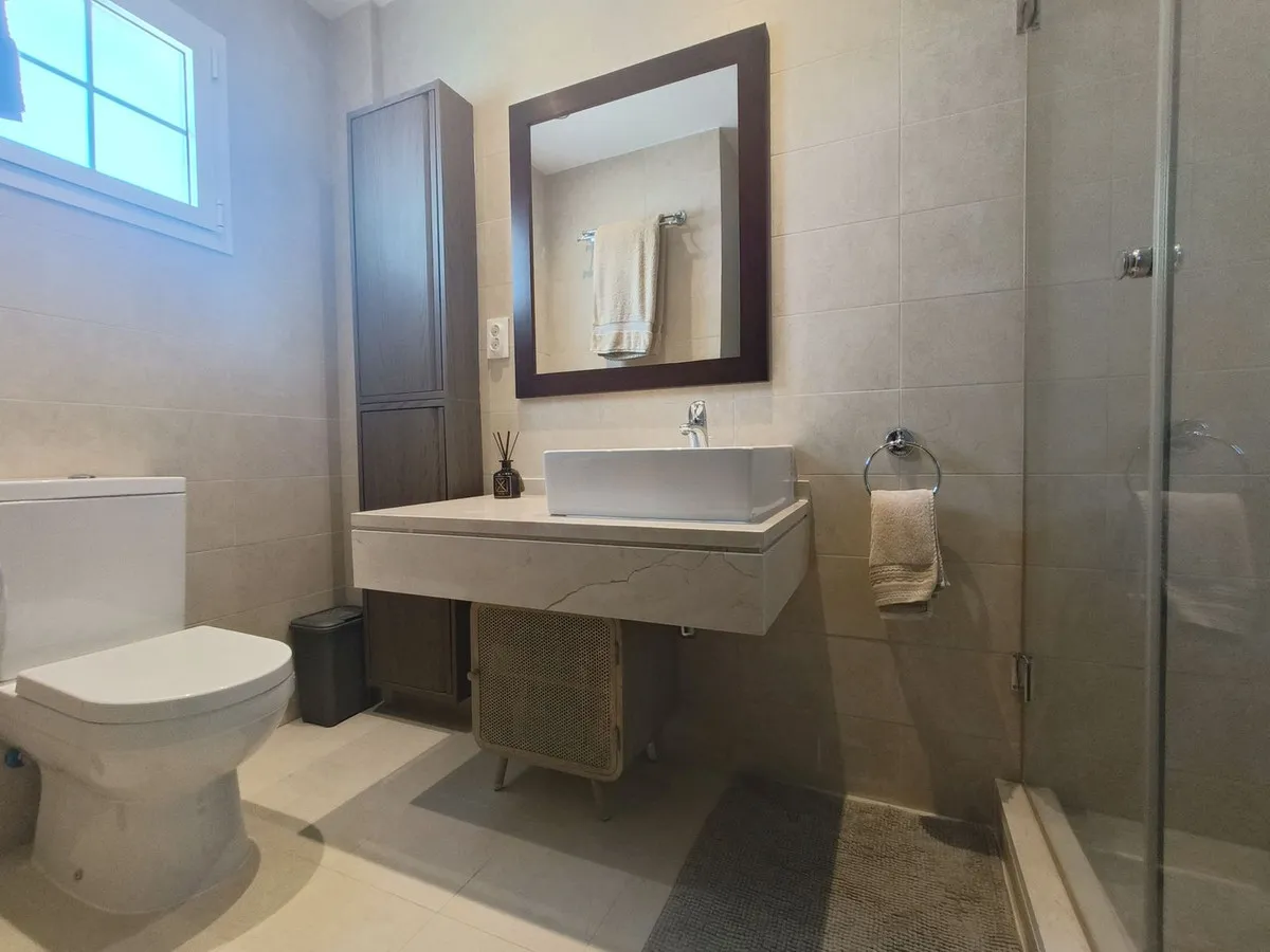 8655e5bc-06e9-4141-8d48-76535f60de40