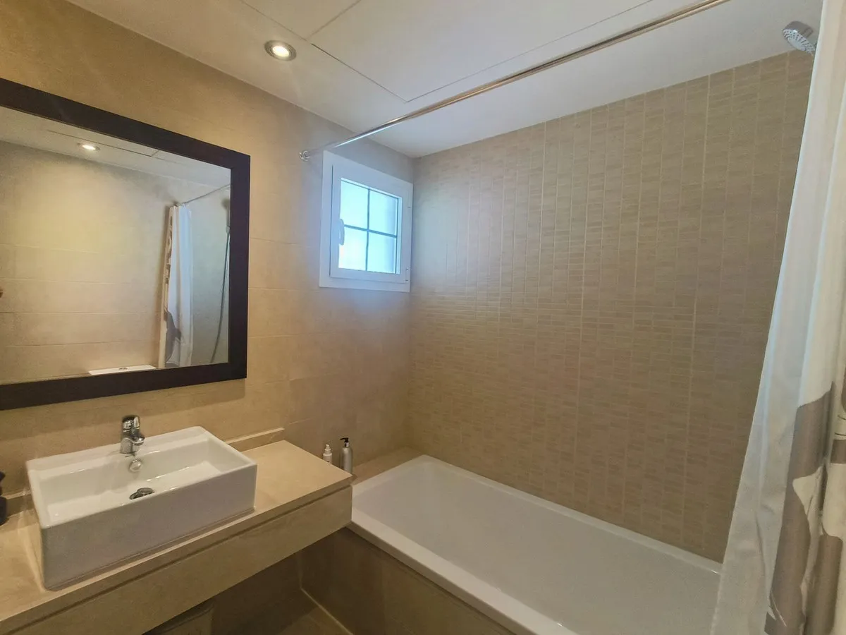 9da91cf4-a56c-4be2-b70d-603ec31a34f7