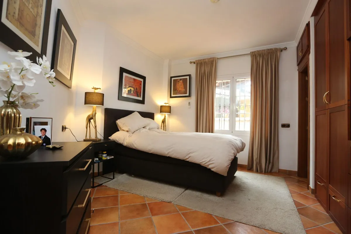 1fcc420c-5a40-4c84-890f-0120bb2c96dc