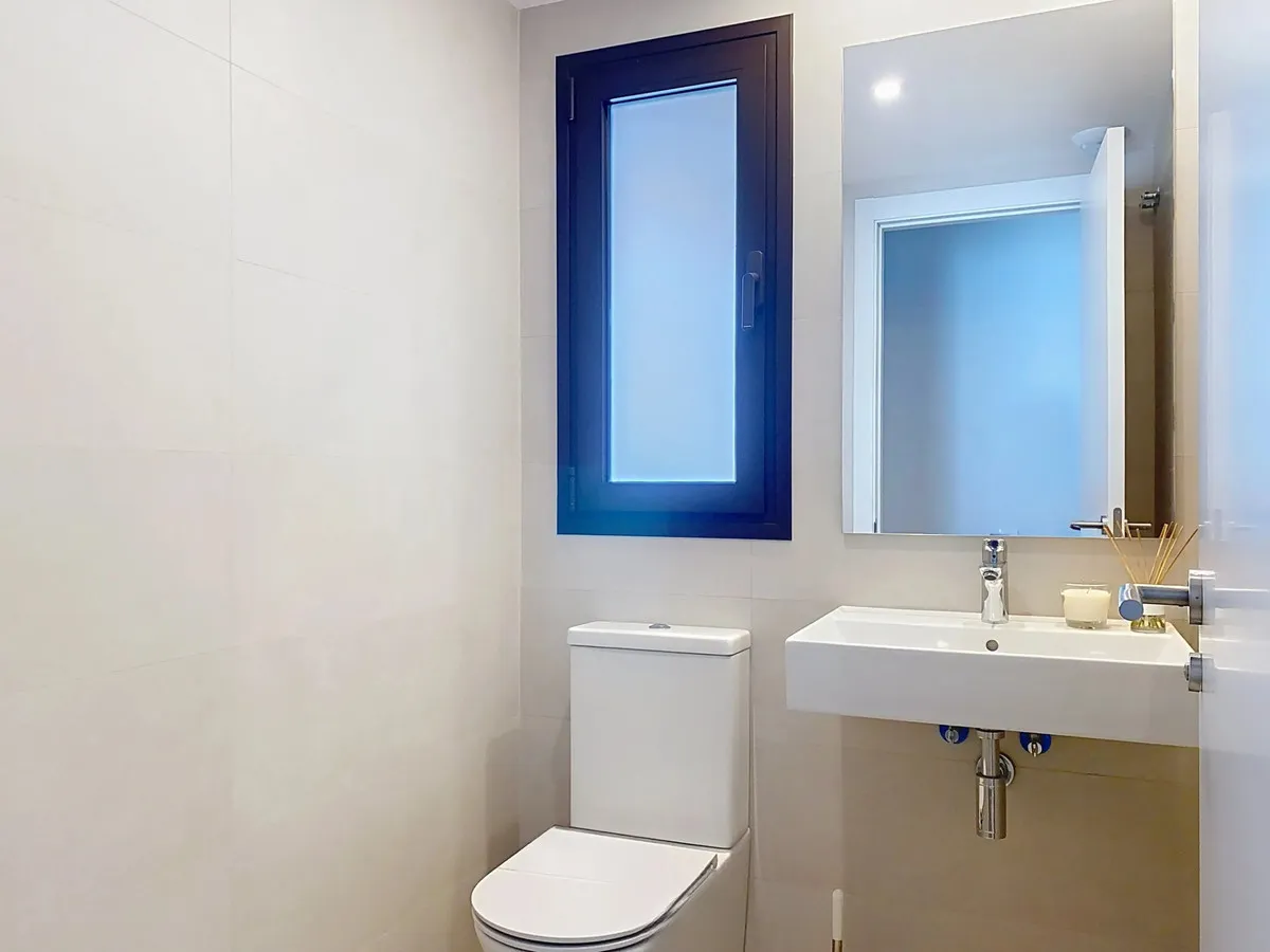 3621ec45-7778-48b8-a3c2-6ce0bdd56283