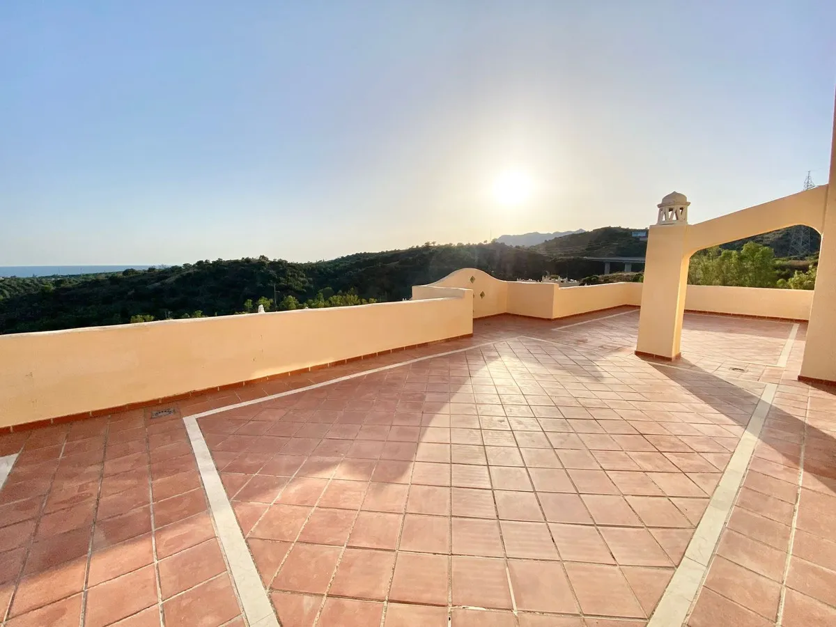 3c18f30a-a8c6-4473-bb3c-550bd6a04f00