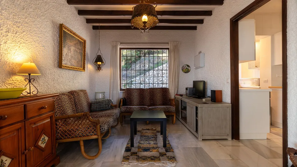 0c732d22-321e-4939-a59e-6e13653afff2