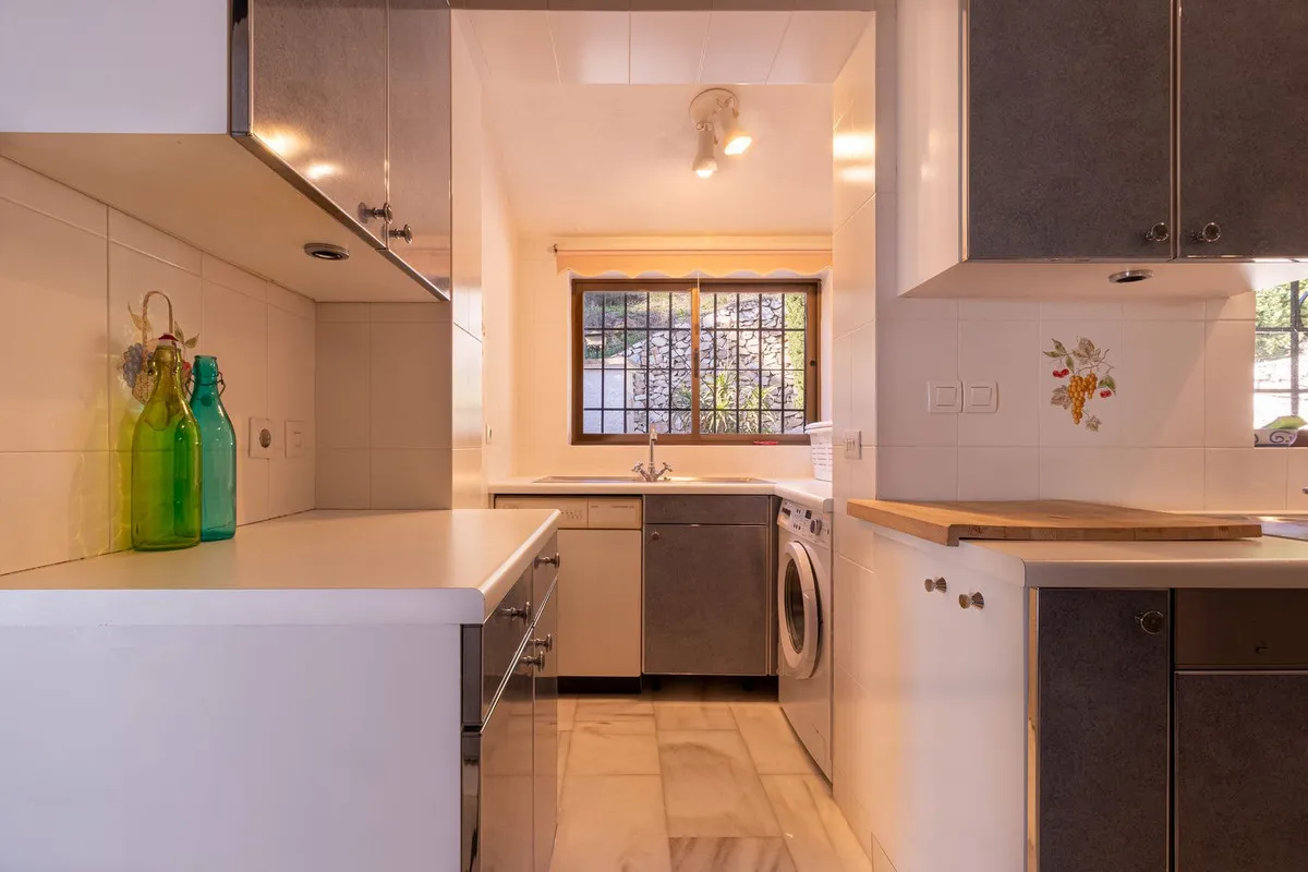 19e3bcc1-1150-435c-b8ba-91dbb70097ae