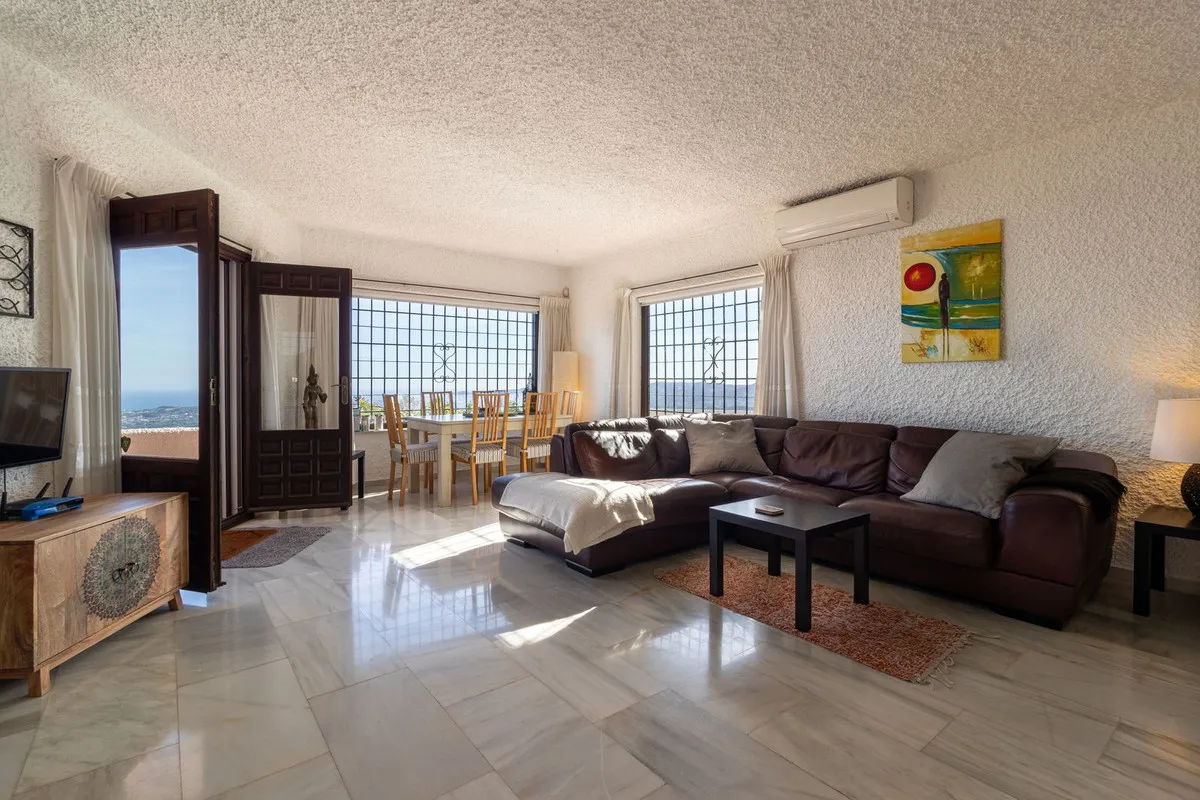 66943e90-181f-4849-b180-66ca64baac39