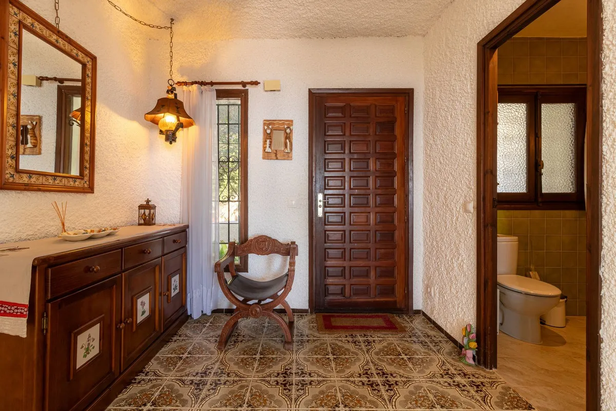 6a54b842-9f78-466f-97f6-fb49bfe84171