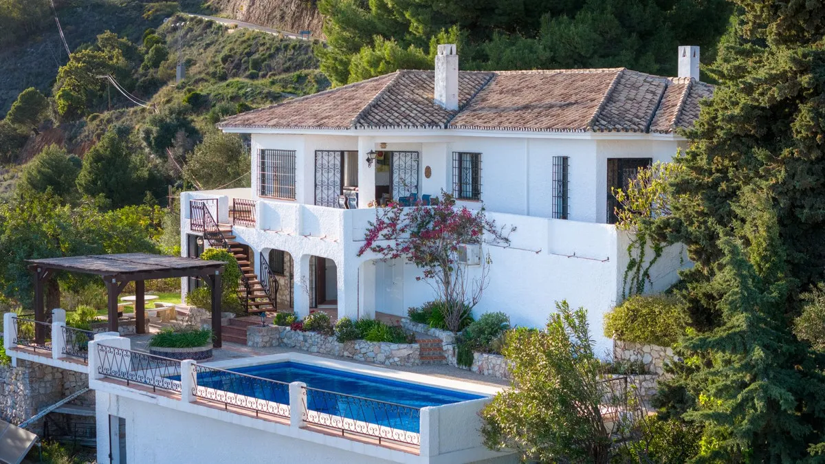 a55af7f5-c143-45f6-9749-df66e6074b72