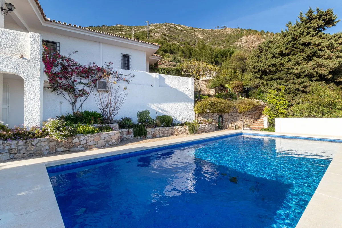 af1c67b7-94c9-4f4e-b932-905fbebfb4c6