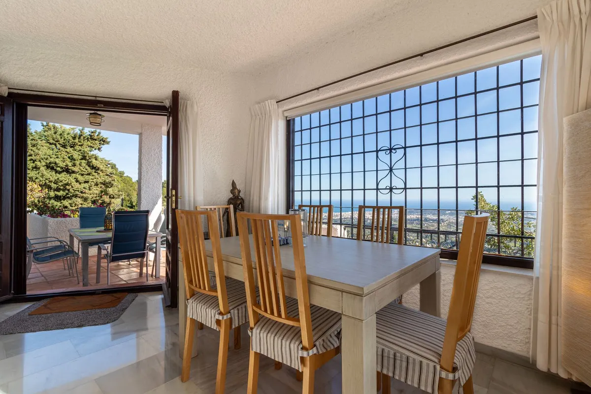 f924ca5e-213a-4eb4-b78a-9e3ed7d89440