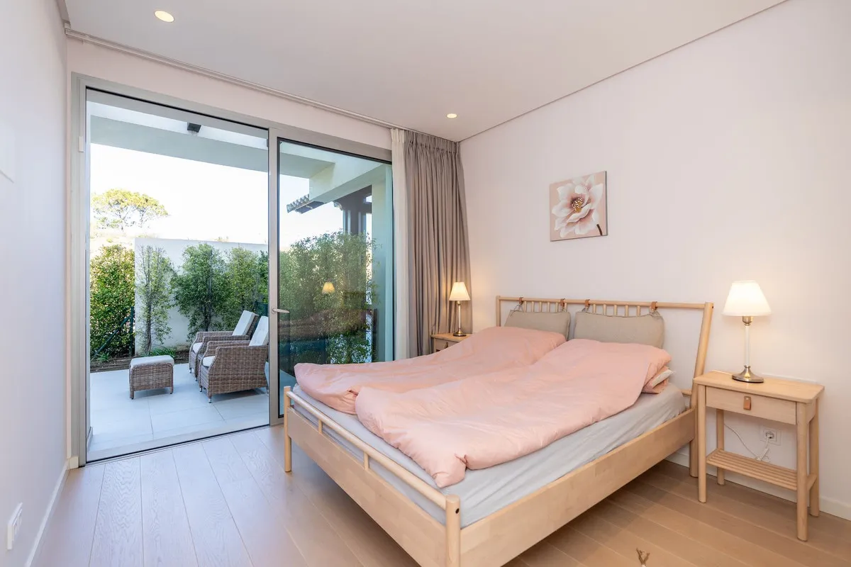 af4b9a79-fd73-457c-97eb-a894a4456c0e