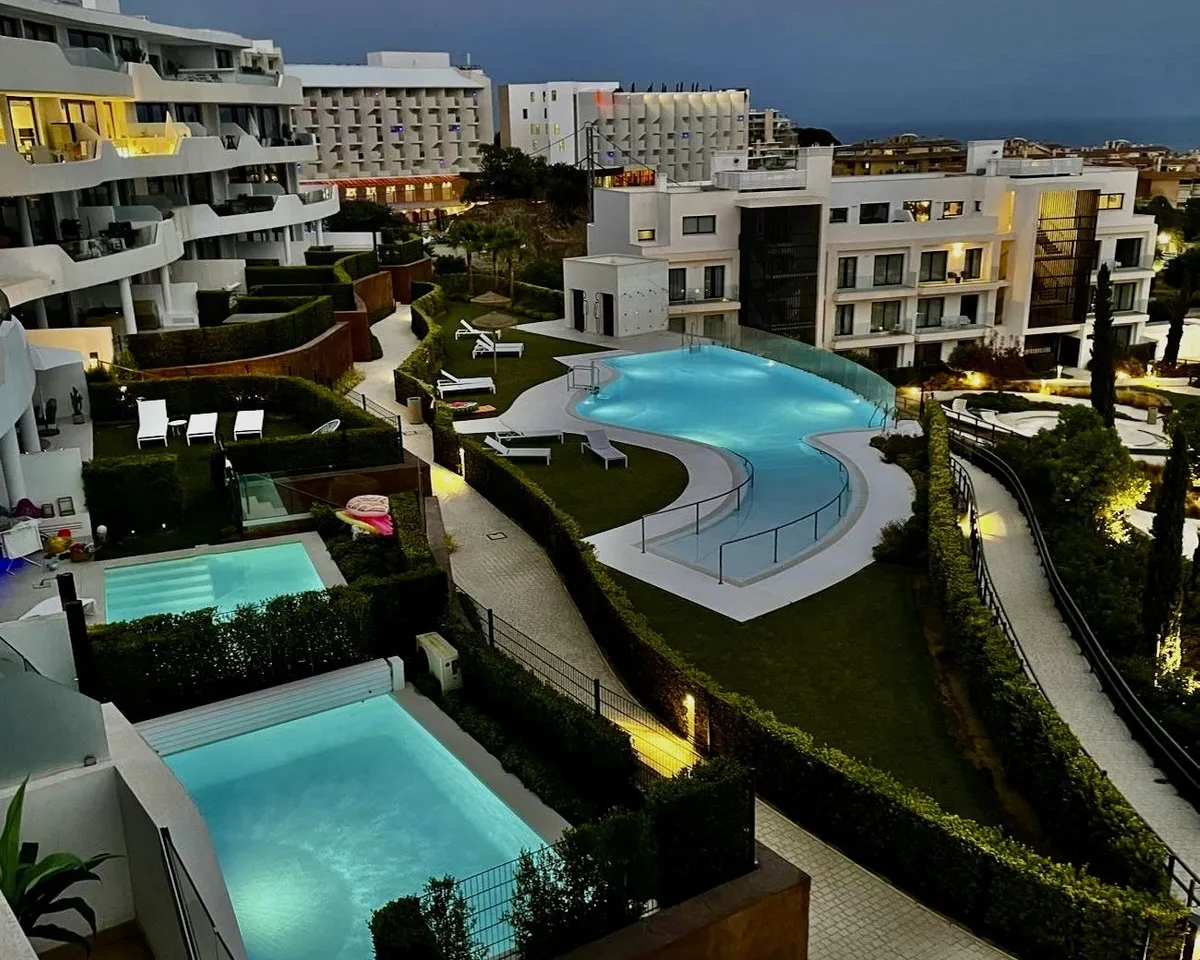 890a78a1-4c4b-4fbd-835e-7b775d56d665