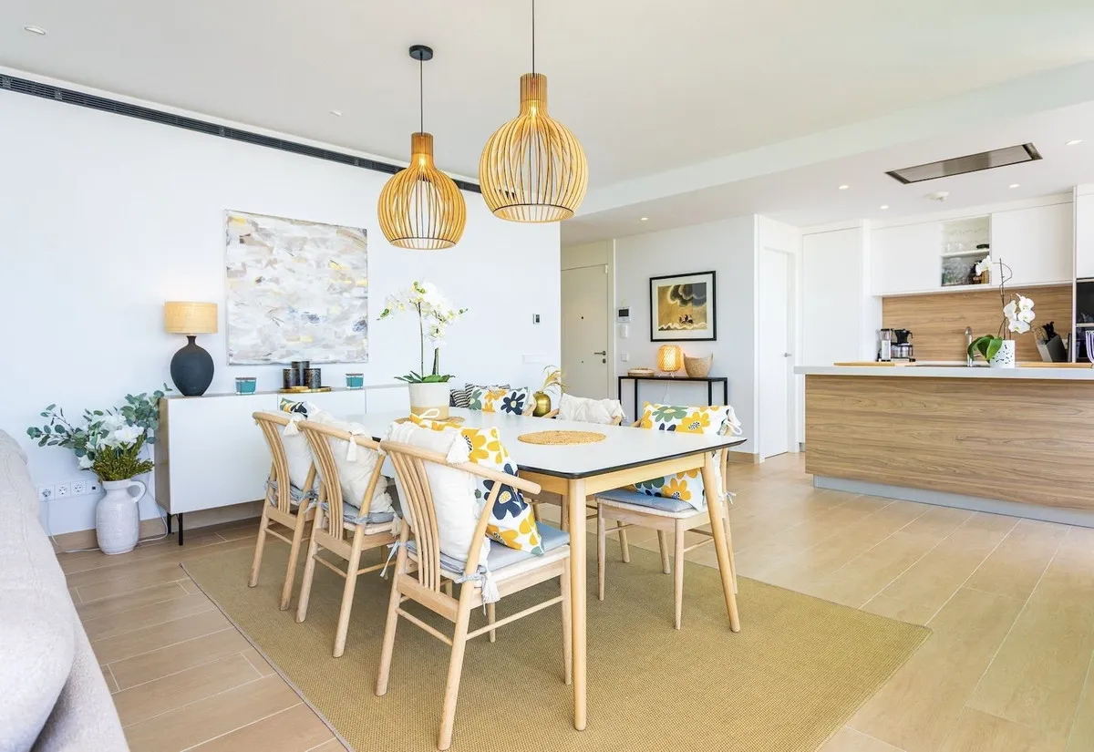 aae5ce19-f9d9-44ce-99d7-a8c936246473