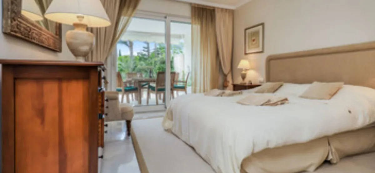 7244a240-8531-4a01-987a-ba438a8c782c