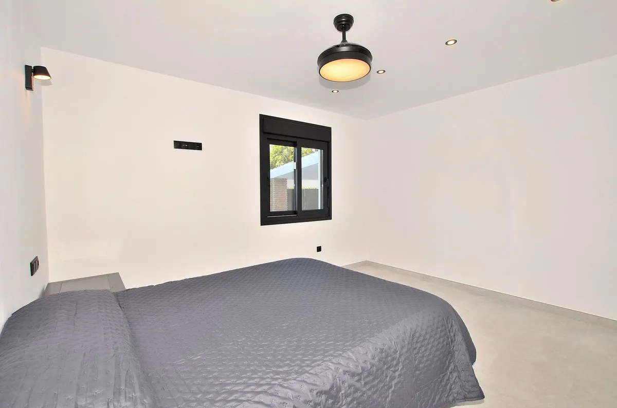 8f6f1e1e-3d55-4e05-8fa5-d65136d6b3be