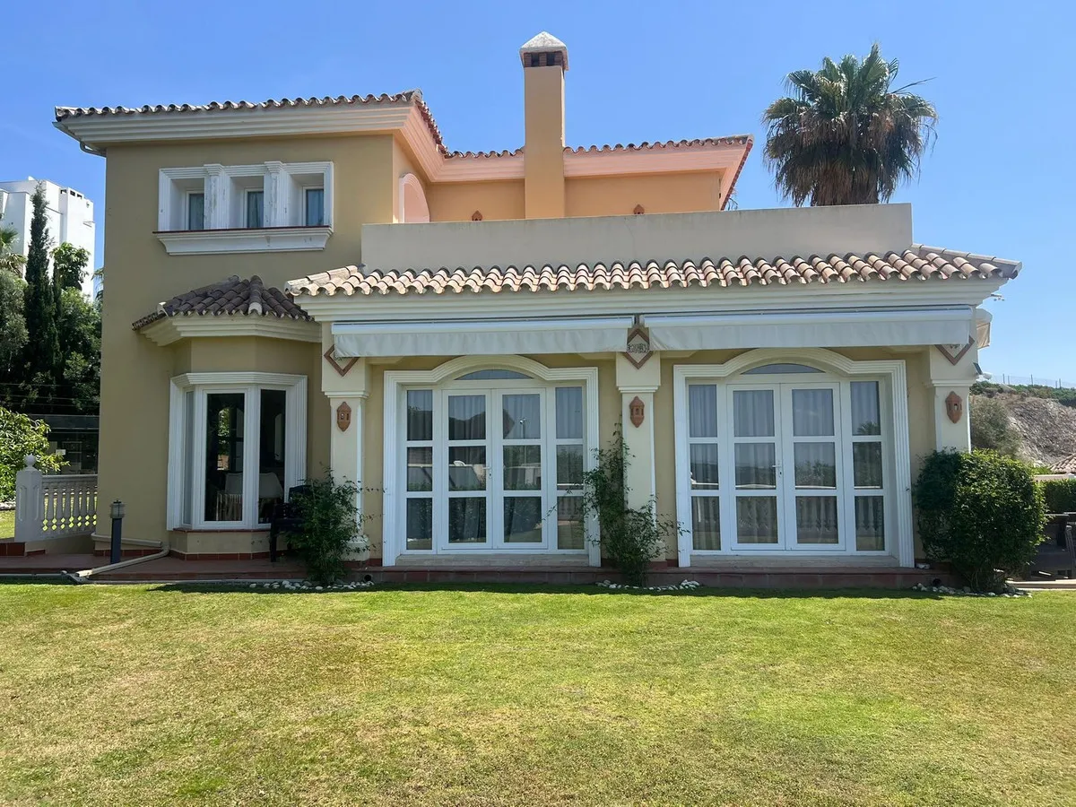 52bb6e92-8b6b-433c-809c-d3d886240050