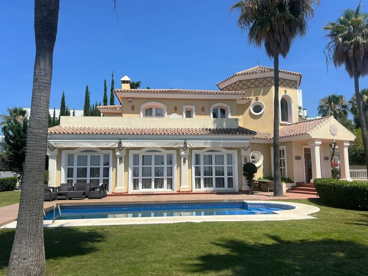 d06528f7-5d22-4f08-a143-6c3631bc4f2c