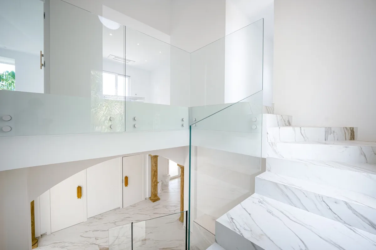 2a31963b-2d6c-411f-a11a-c8352961f144