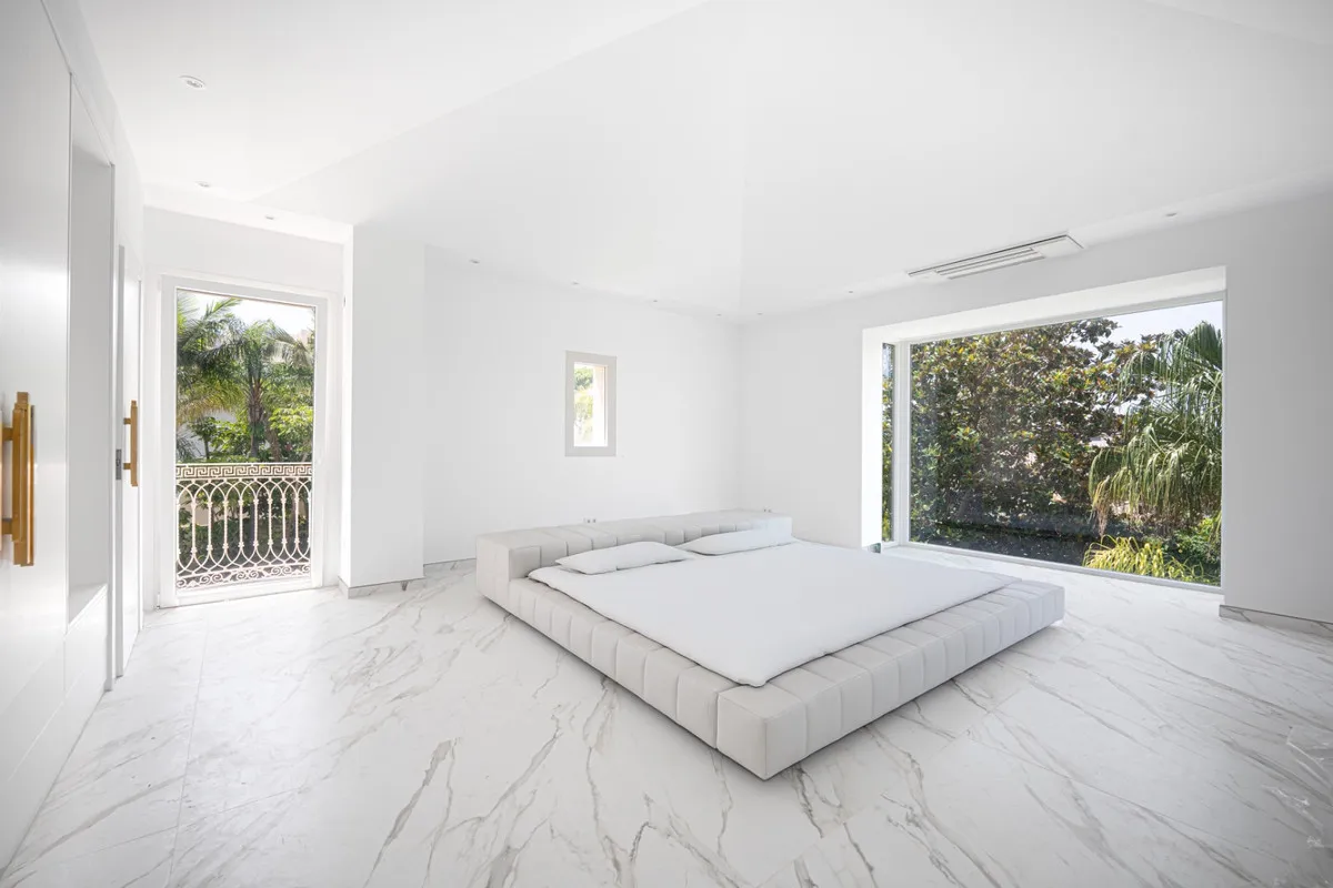 3c33f08d-f840-430b-bcc0-f1d844908fe1