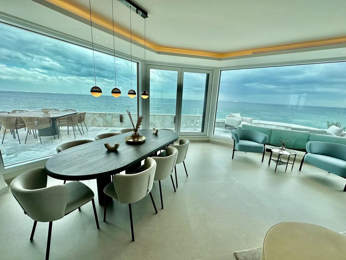 0d08a662-994d-4da9-85c6-7c8480149fc8