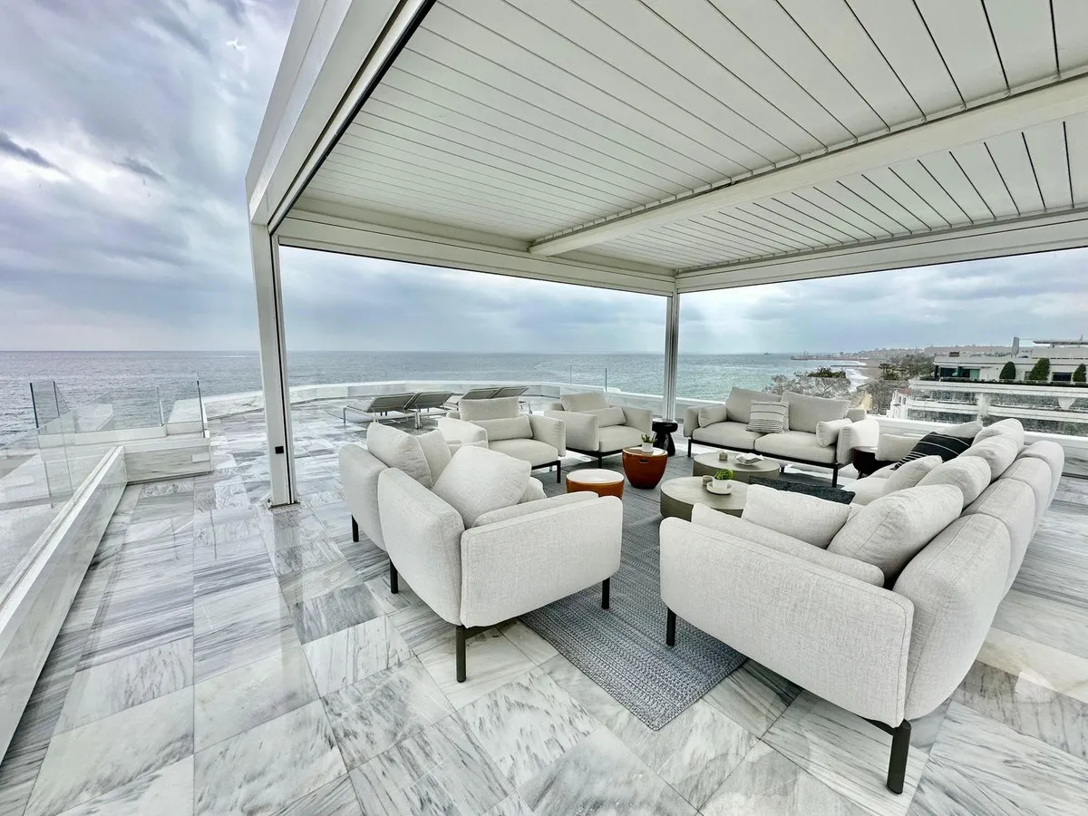 35a9e2d7-b4b7-4b9f-a8f2-21d2de7e06d9