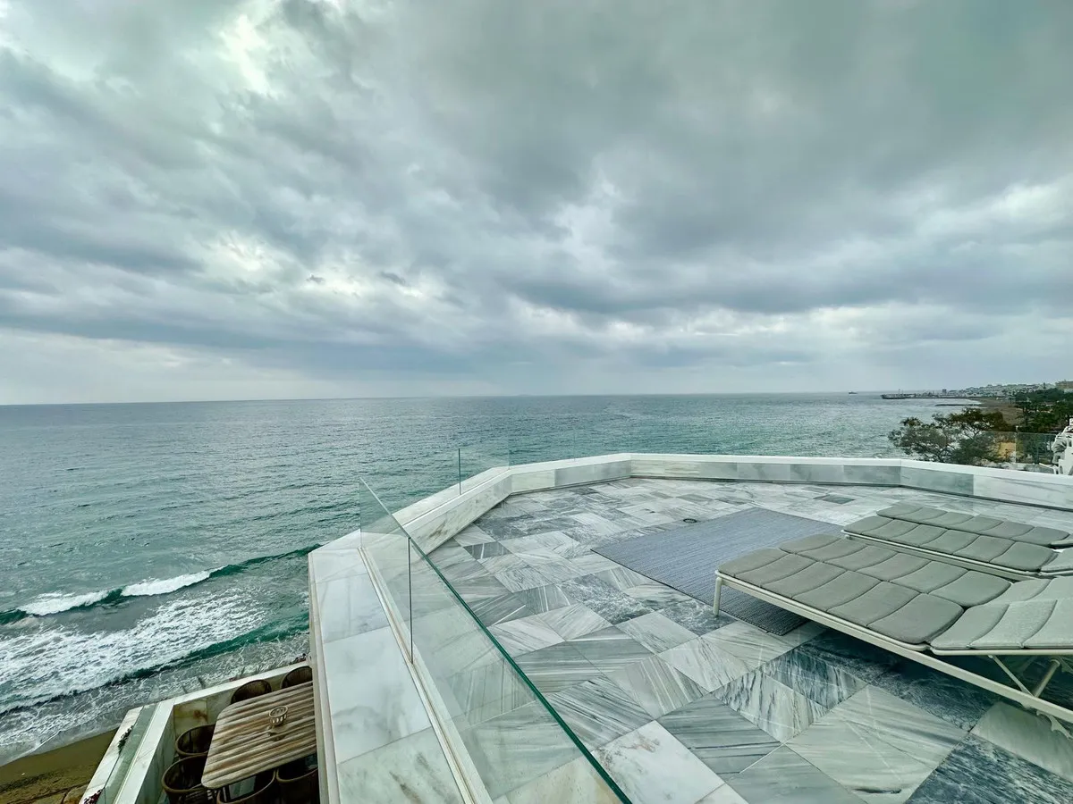 d79ad226-7895-4443-8e07-ce2a24ff179c