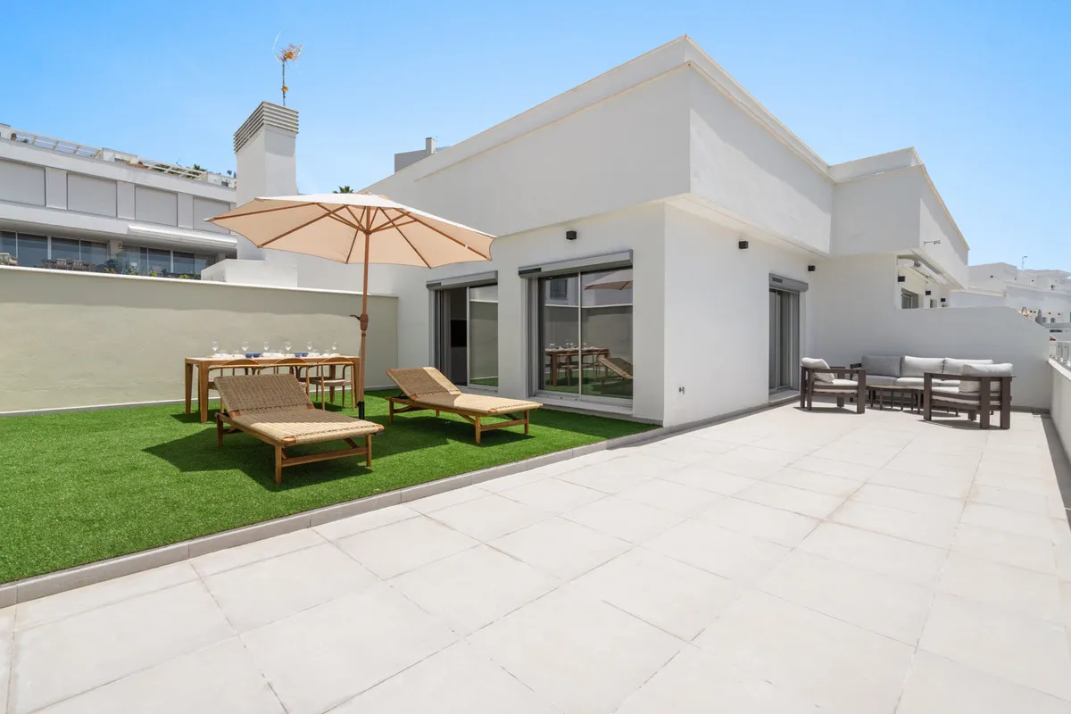 571d142a-b7cc-448a-9421-9764d3d89904