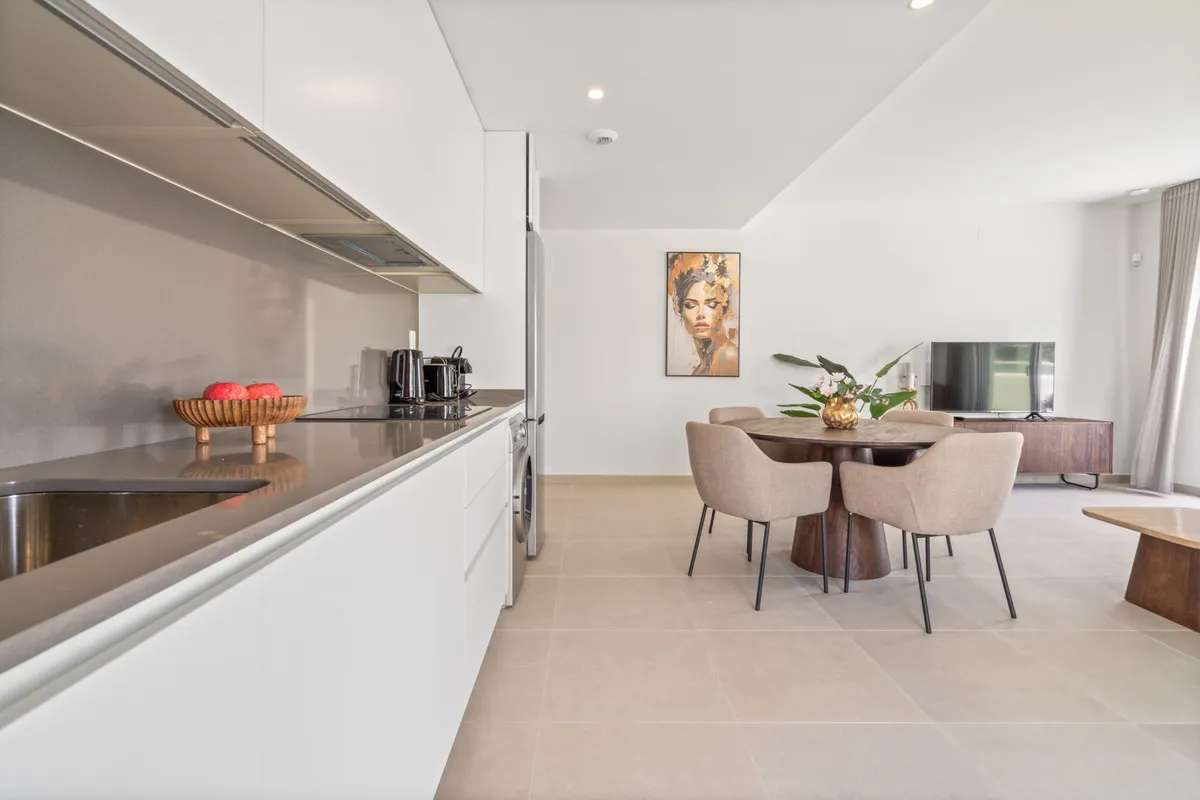 5f4b4253-2227-4f94-b9e1-e3d15449fc30