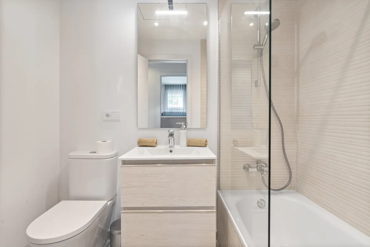 ee36e0f6-838e-485d-b9a7-3a432f64b9b3