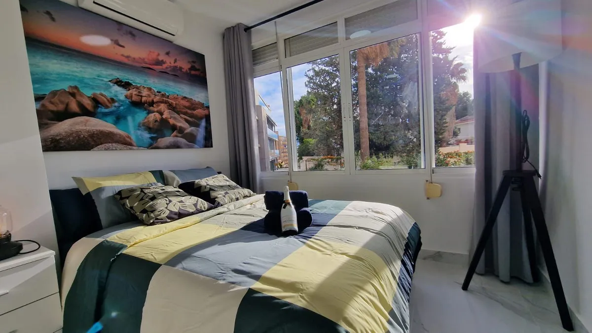 274ba825-ea3f-4712-bdae-685b88fe8b71