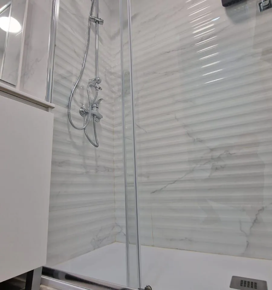 e8e6257c-6901-4f32-90f4-14ef5f335bbd