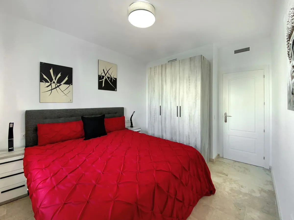 79742324-79ab-476d-9677-eb2457049a51