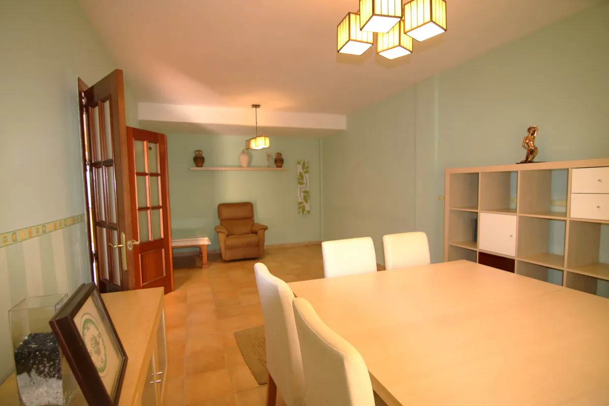 41003e11-6893-48a4-a6e3-fe1f4e585c84