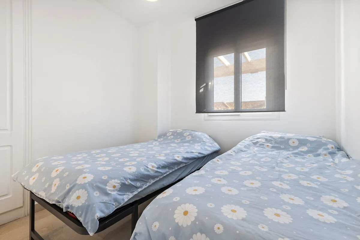 37602829-4f3a-46df-8cb1-f70b09dcb022