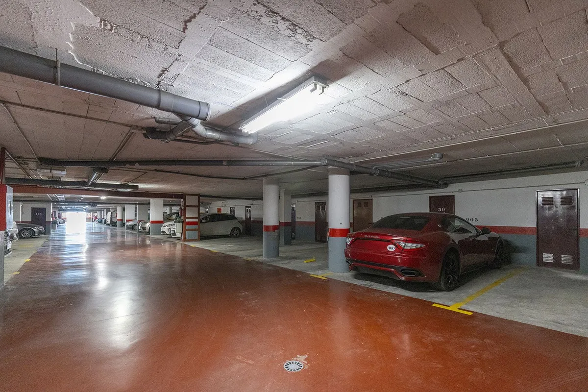 8ad81260-25fe-4076-809f-91dff034c0a0