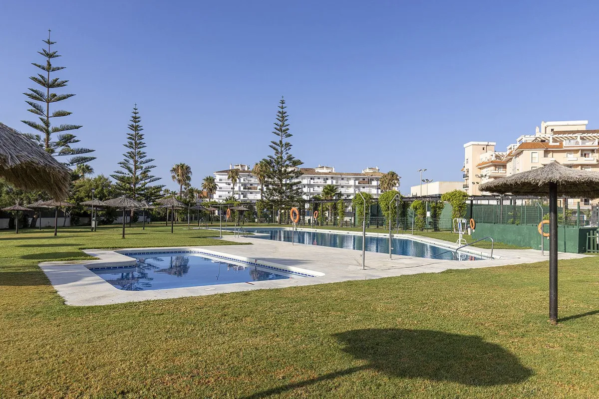 cf46b6cb-e185-47ae-b463-28dbe84f3ba1