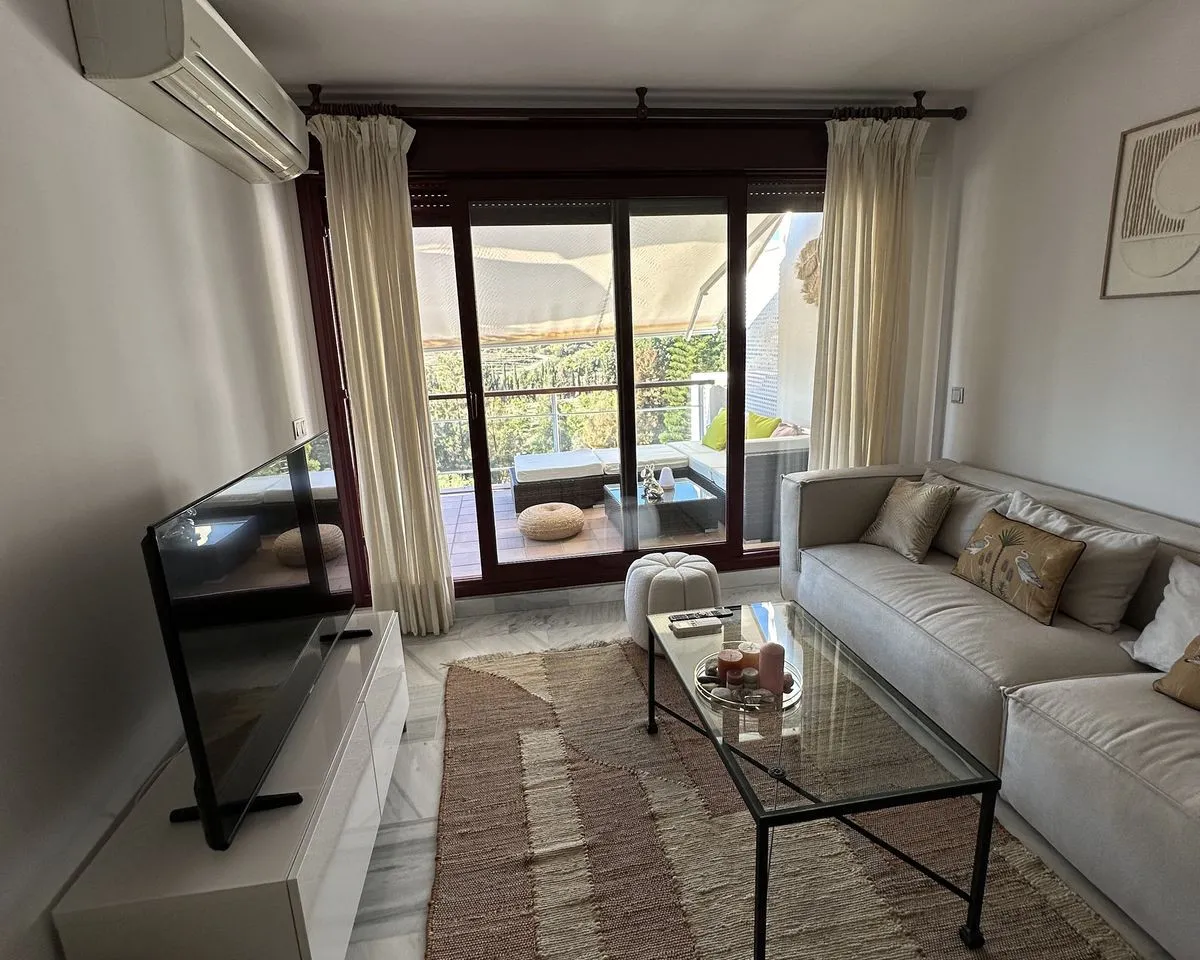 5a3f38c9-100f-428b-b271-cd1daa02d9b0