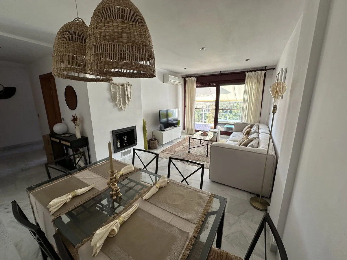 73bfb4e0-74dd-46b5-b0e8-fe08c4c109e3