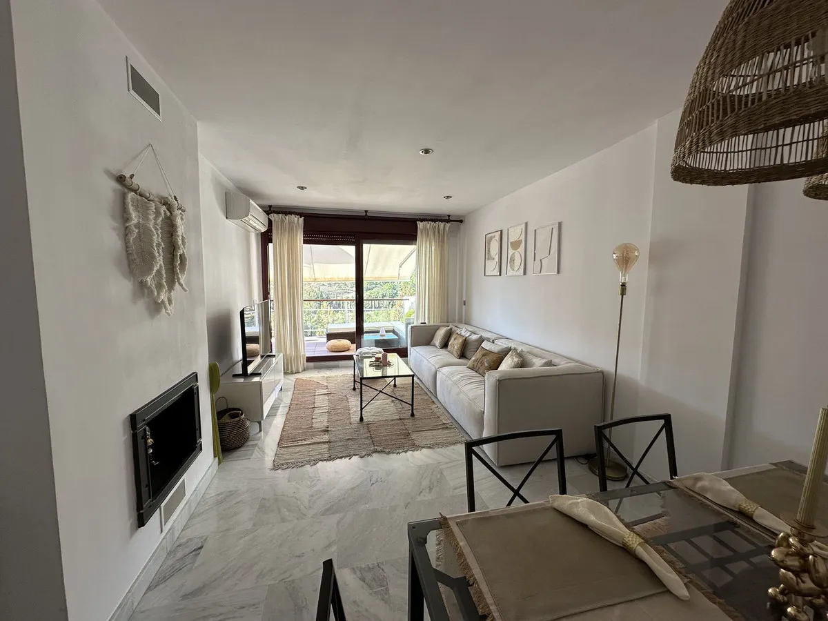 7a17c94a-3efd-49f8-88df-771f01382388