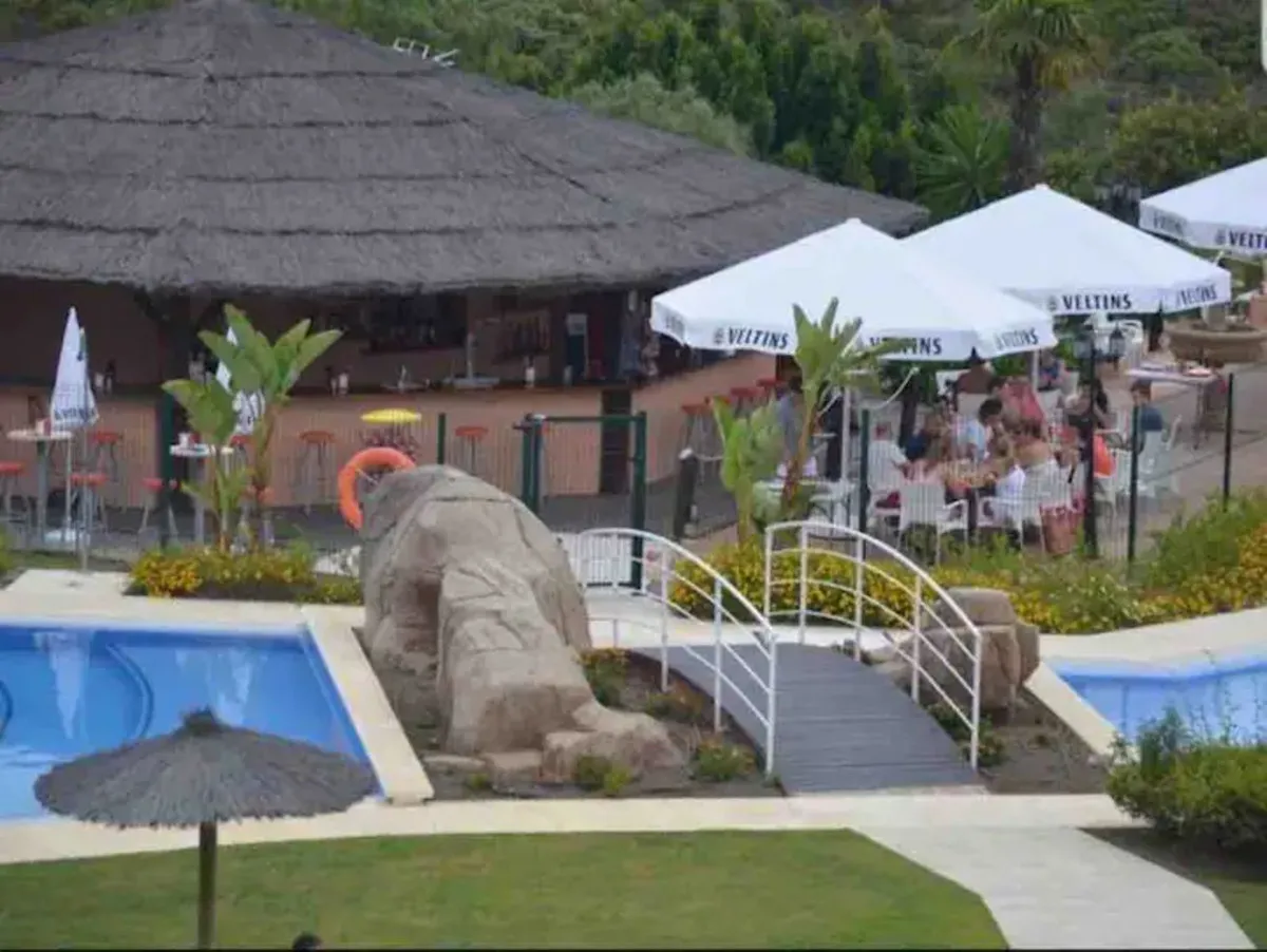 7bc72bf7-dfe3-4a35-995d-9d5a33e6f74f