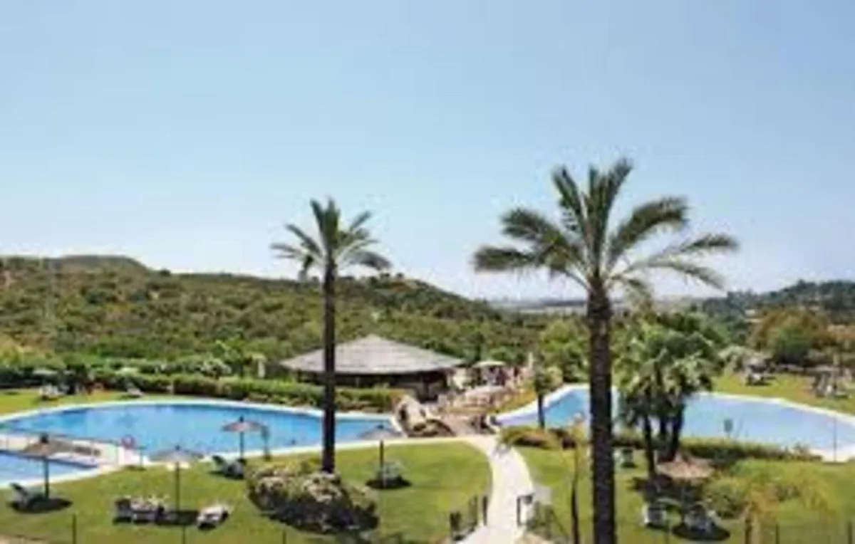 8a1d13d1-7503-4cf4-afae-f03b94137ad3